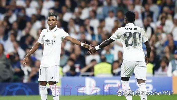 罗马诺:皇马与帕斯达协议 900万回购or与科莫协商 罗马诺:皇马与帕斯达协议 900万回购or与科莫协商